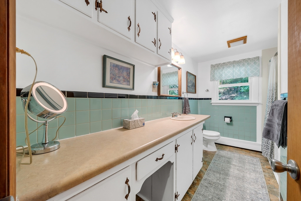 204 Hill Road Groton, MA 01450 - Photo 15 of 22