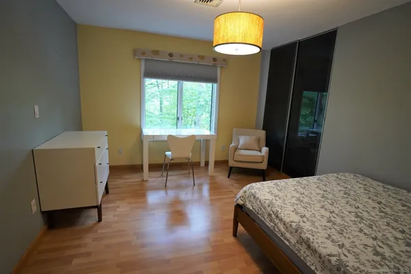 $7,000 | 3 Laurelwood Drive, New Fairfield, CT 06812