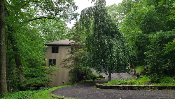 $7,000 | 3 Laurelwood Drive, New Fairfield, CT 06812