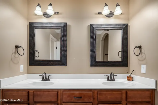 $260,000 | 2404 Dovedale Court, Unit A, Greenville, NC 27834