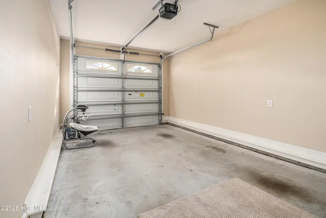 $260,000 | 2404 Dovedale Court, Unit A, Greenville, NC 27834