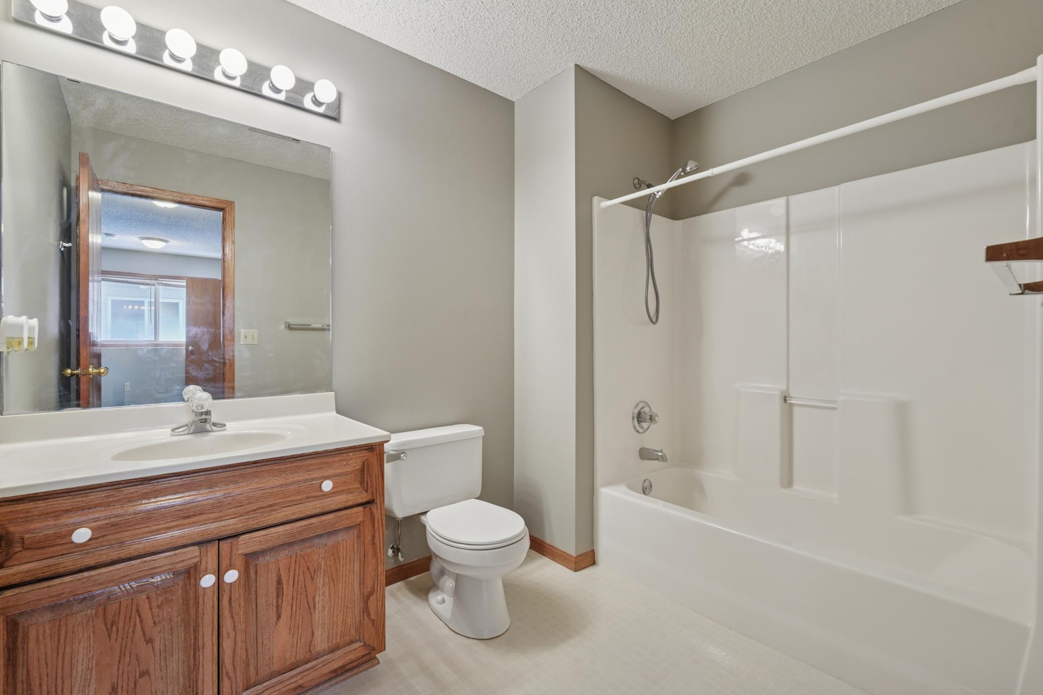 12436 Aztec Street Northwest Coon Rapids, MN 55433 - Photo 14 of 22