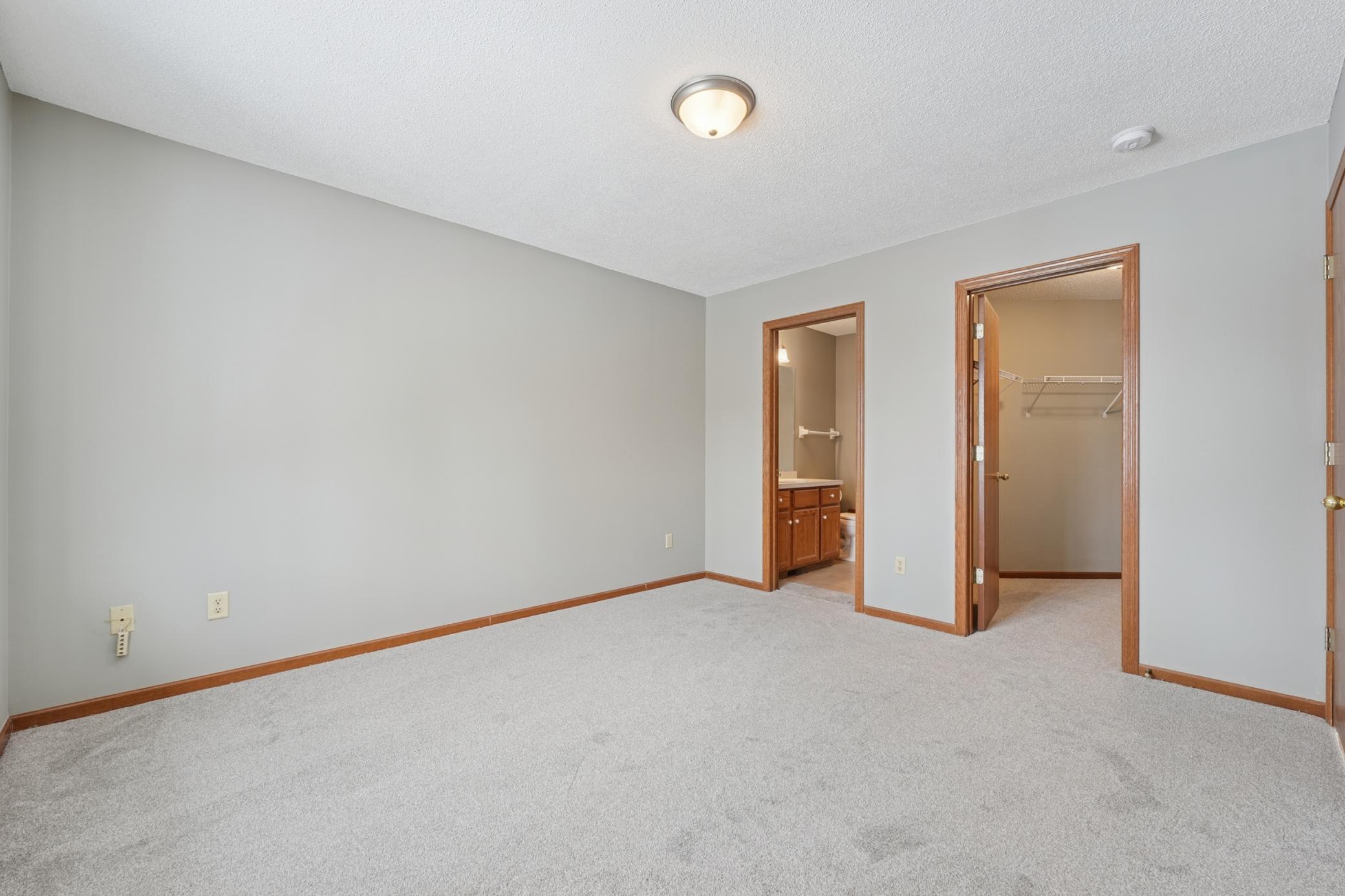 12436 Aztec Street Northwest Coon Rapids, MN 55433 - Photo 9 of 22