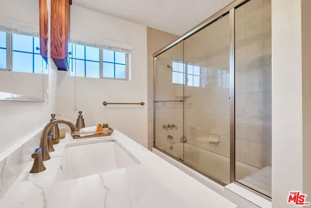 $7,200 | 7121 Arizona Avenue, Los Angeles, CA 90045