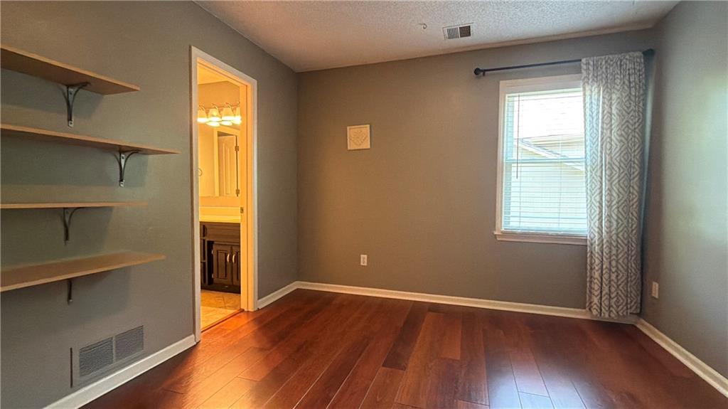 7228 Widmer Road Shawnee, KS 66216 - Photo 12 of 35 Gallery Image 12