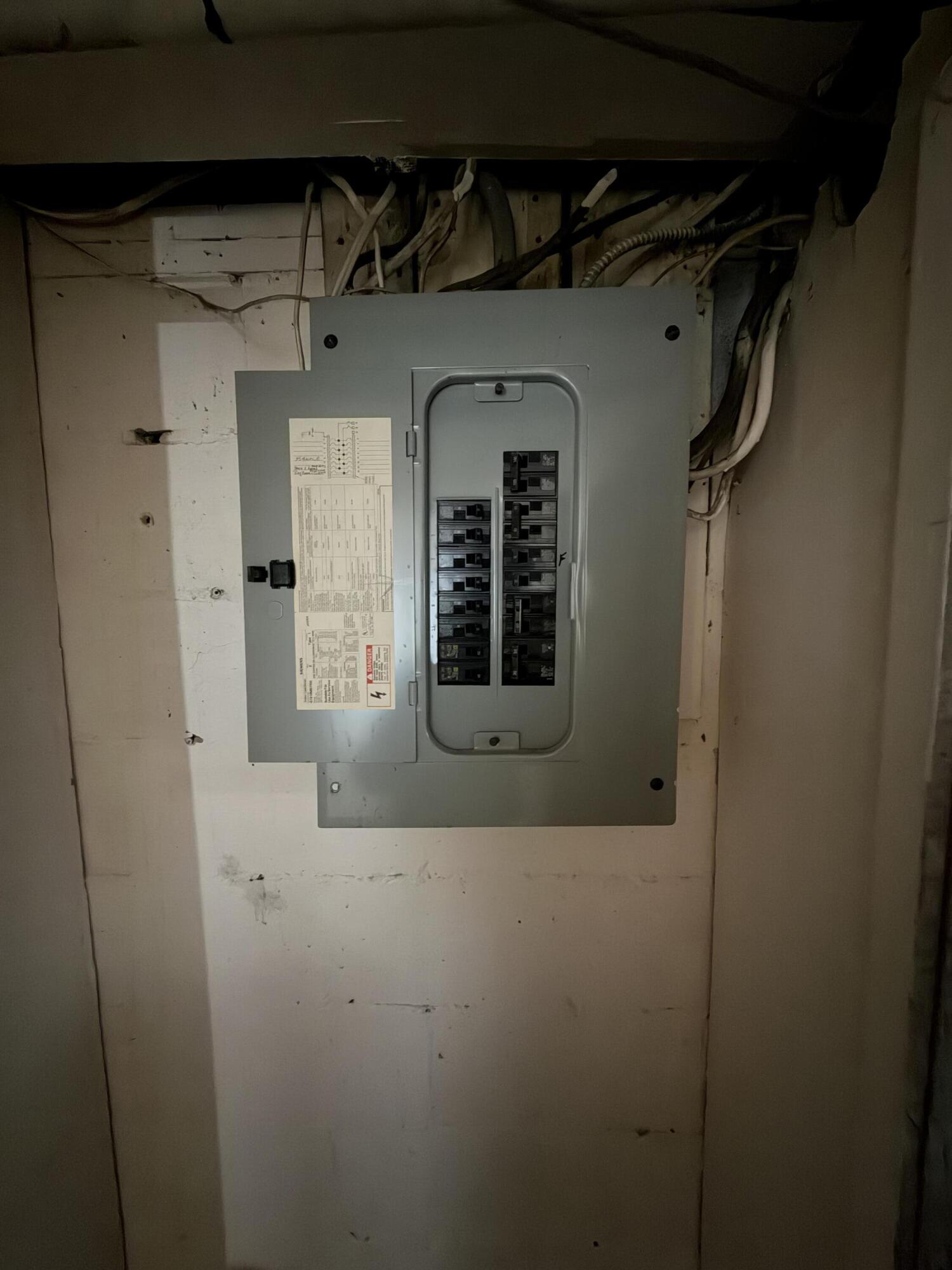 298 Bradford Road Benton Harbor, MI 49022 - Photo 23 of 27 IMG_1299