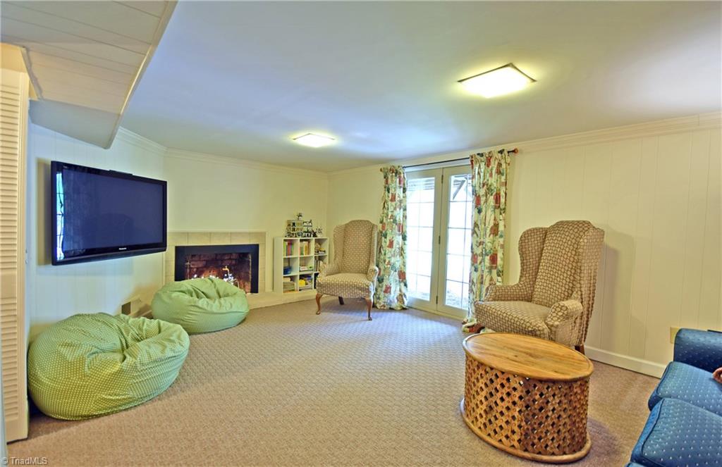 3241 Nottingham Road Winston-Salem, NC 27104 - Photo 16 of 19 Gallery Image 16