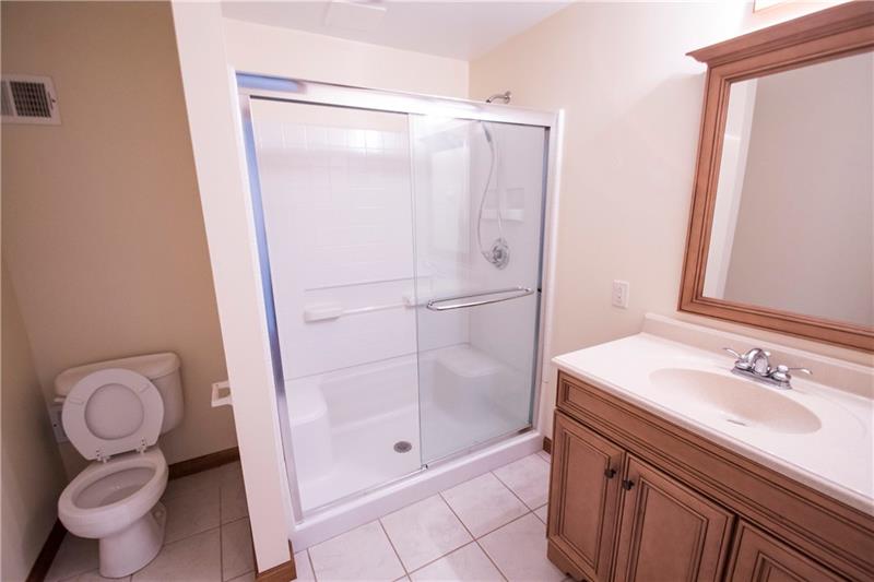 104 East Country Barn Road Houston, PA 15342 - Photo 14 of 20 Gallery Image 14
