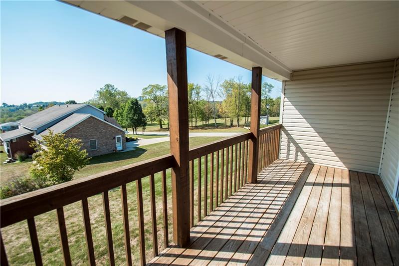 104 East Country Barn Road Houston, PA 15342 - Photo 5 of 20 Gallery Image 5