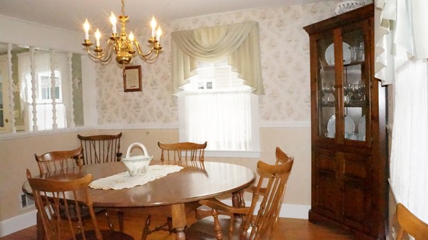 147 Elmlawn Road Braintree, MA 02184 - Photo 3 of 10 Gallery Image 3