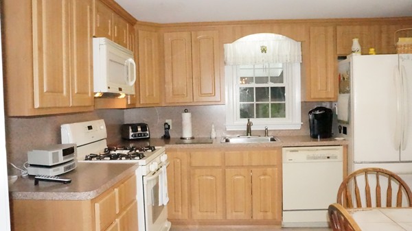 147 Elmlawn Road Braintree, MA 02184 - Photo 7 of 10 Gallery Image 7