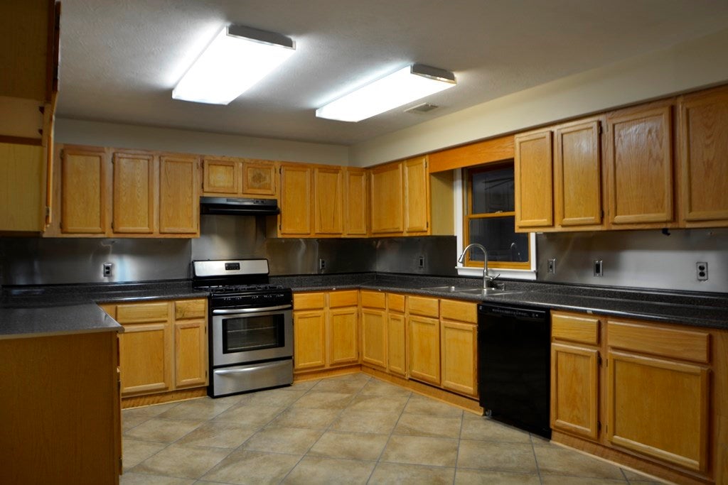 3309 Hamilton Road Opelika, AL 36804 - Photo 13 of 27 Gallery Image 13