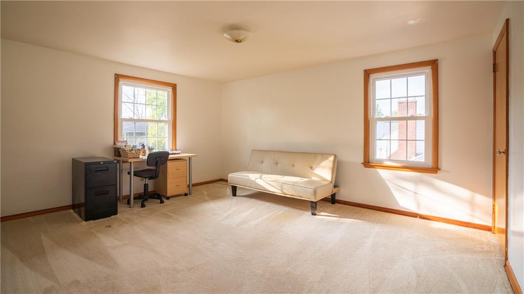 707 Ridgeway Avenue Grove City, PA 16127 - Photo 17 of 22 Gallery Image 17