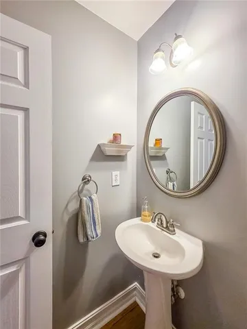 $525,000 | 2421 Camden Lake View Northwest, Acworth, GA 30101