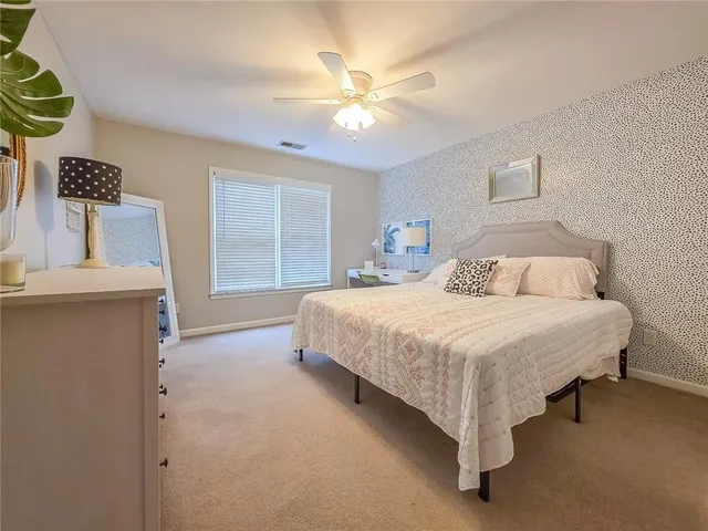 $525,000 | 2421 Camden Lake View Northwest, Acworth, GA 30101