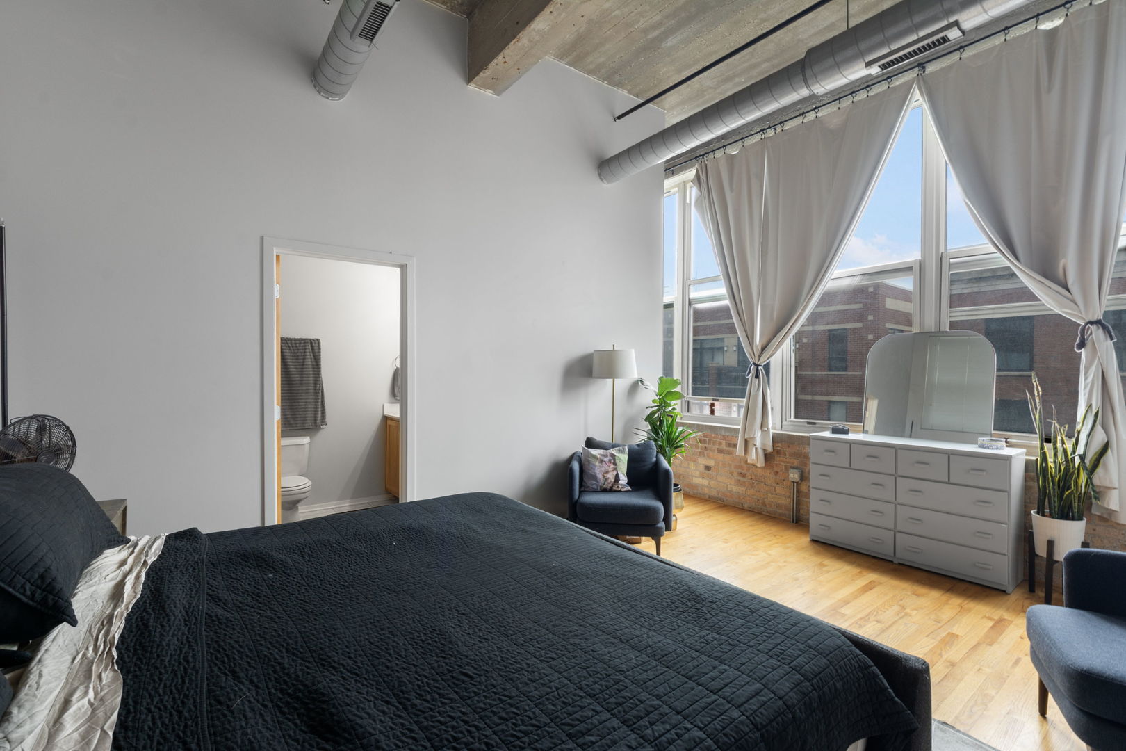 1500 West Monroe Street, Unit 413 Chicago, IL 60607 - Photo 9 of 13