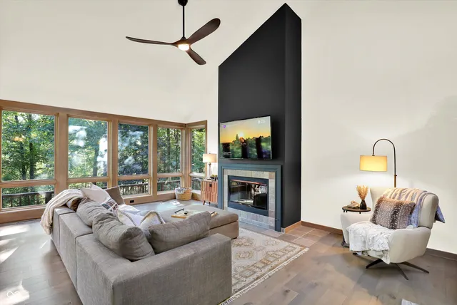 $725,000 | 2263 Turning Tree Drive, Nashville, IN 47448