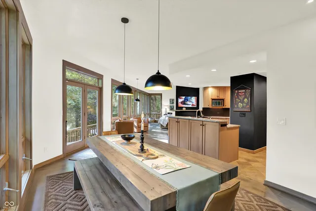 $725,000 | 2263 Turning Tree Drive, Nashville, IN 47448