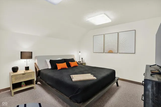 $725,000 | 2263 Turning Tree Drive, Nashville, IN 47448