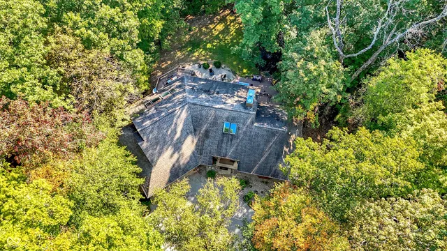 $725,000 | 2263 Turning Tree Drive, Nashville, IN 47448