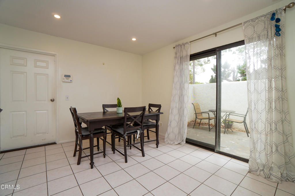 2077 East Bard Road Oxnard, CA 93033 - Photo 6 of 18