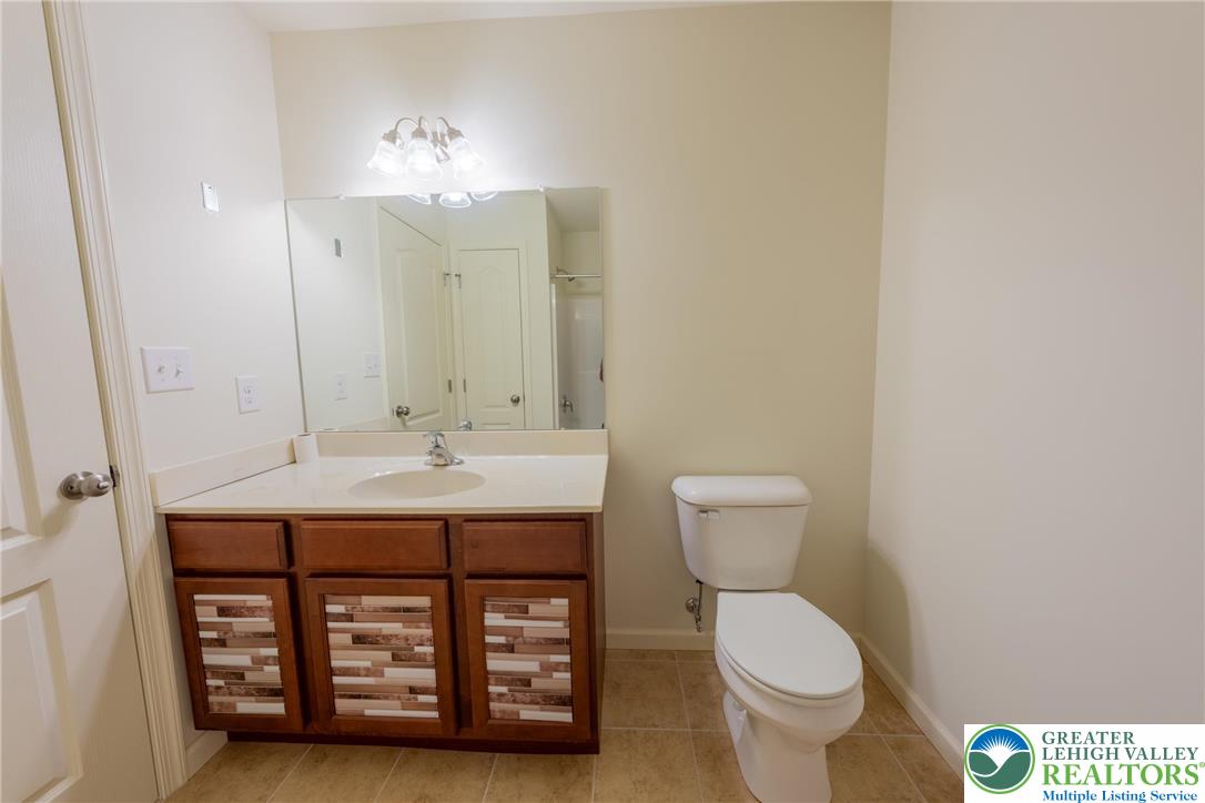 369 Pennycress Road Allentown, PA 18104 - Photo 13 of 31 Gallery Image 13
