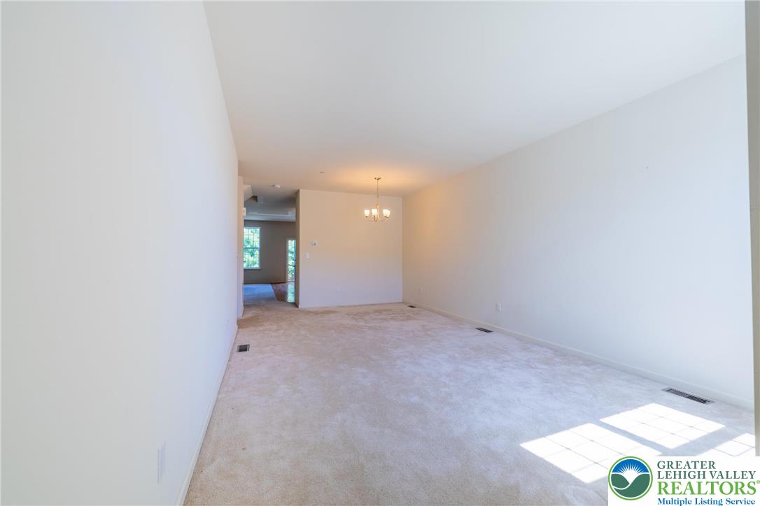 369 Pennycress Road Allentown, PA 18104 - Photo 17 of 31 Gallery Image 17