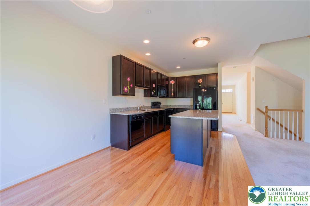 369 Pennycress Road Allentown, PA 18104 - Photo 8 of 31 Gallery Image 8