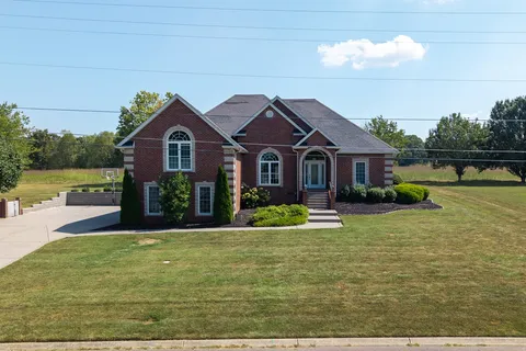 $575,000 | 1015 Fairways Drive, Greenbrier, TN 37073
