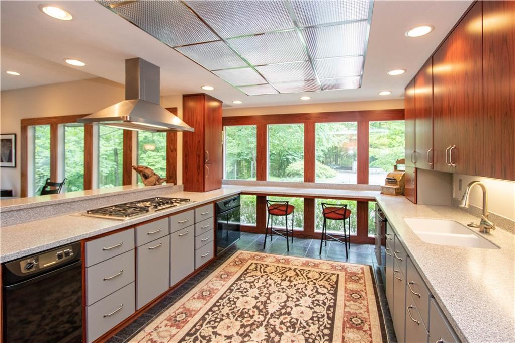 6205 Johnson Road Indianapolis, IN 46220 - Photo 8 of 53 Gallery Image 8