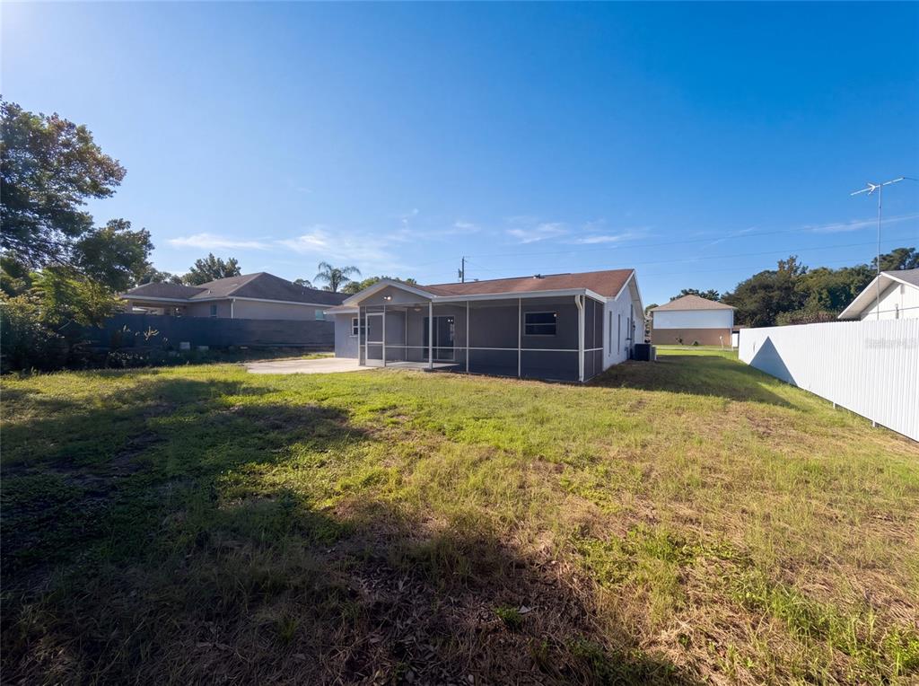 11339 Stacy Street Spring Hill, FL 34609 - Photo 5 of 29 Gallery Image 5