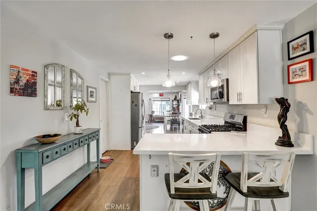 $1,199,000 | 1626 East 6th Street, Long Beach, CA 90802