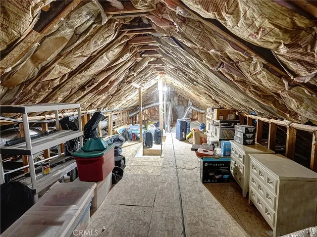 $1,199,000 | 1626 East 6th Street, Long Beach, CA 90802