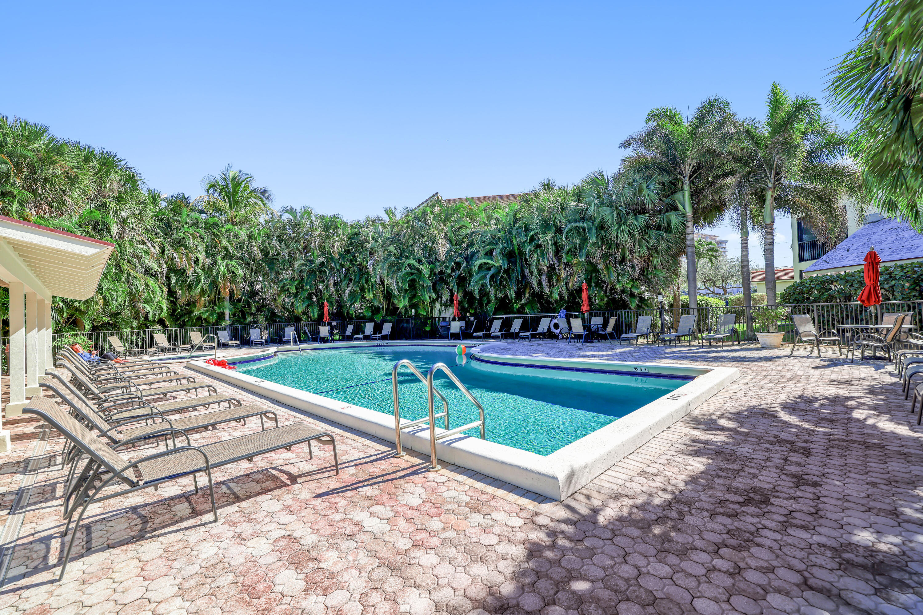 4161 U.S. Highway 1, Unit I2 Jupiter, FL 33477 - Photo 34 of 63 4161 S US Highway 1 Apt I2 - 57.jpg-FULL