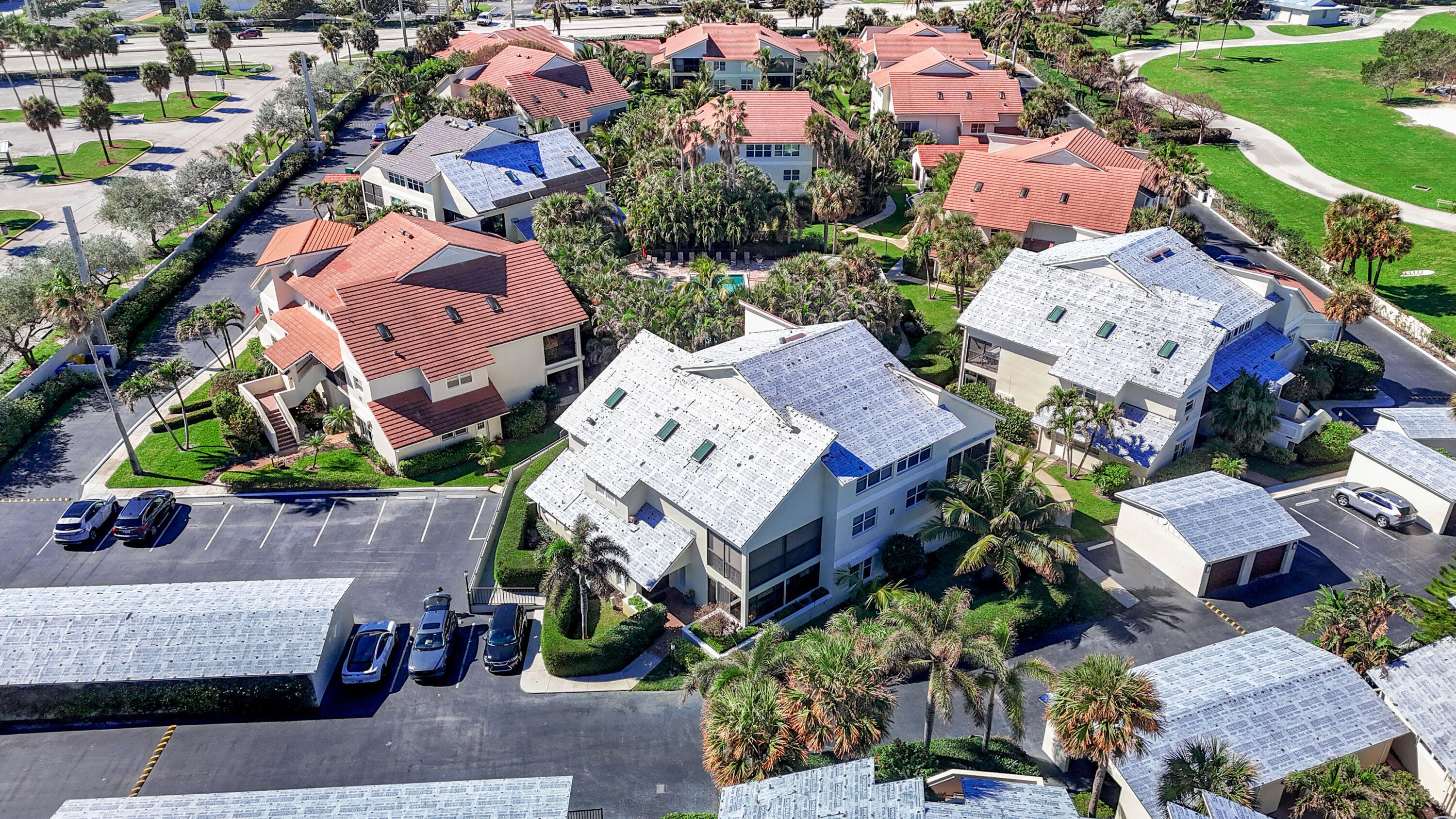 4161 U.S. Highway 1, Unit I2 Jupiter, FL 33477 - Photo 55 of 63 4161 S US Highway 1 Apt I2 - 20.jpg-FULL