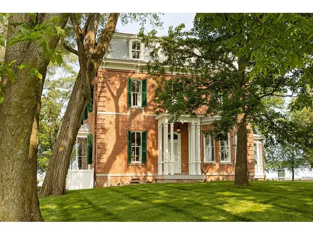 $4,800,000 | 20400 280th Trail, Malta Bend, MO 65339