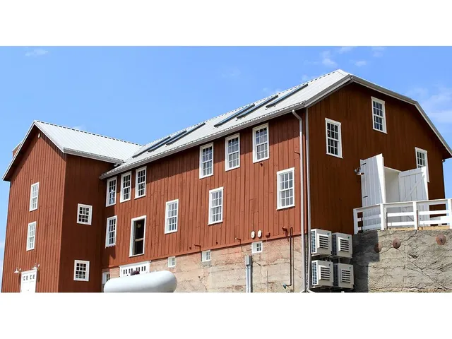 $4,800,000 | 20400 280th Trail, Malta Bend, MO 65339