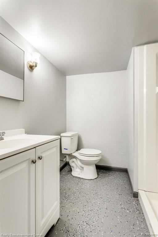 2448 Oakcrest Road Sterling Heights, MI 48310 - Photo 28 of 28