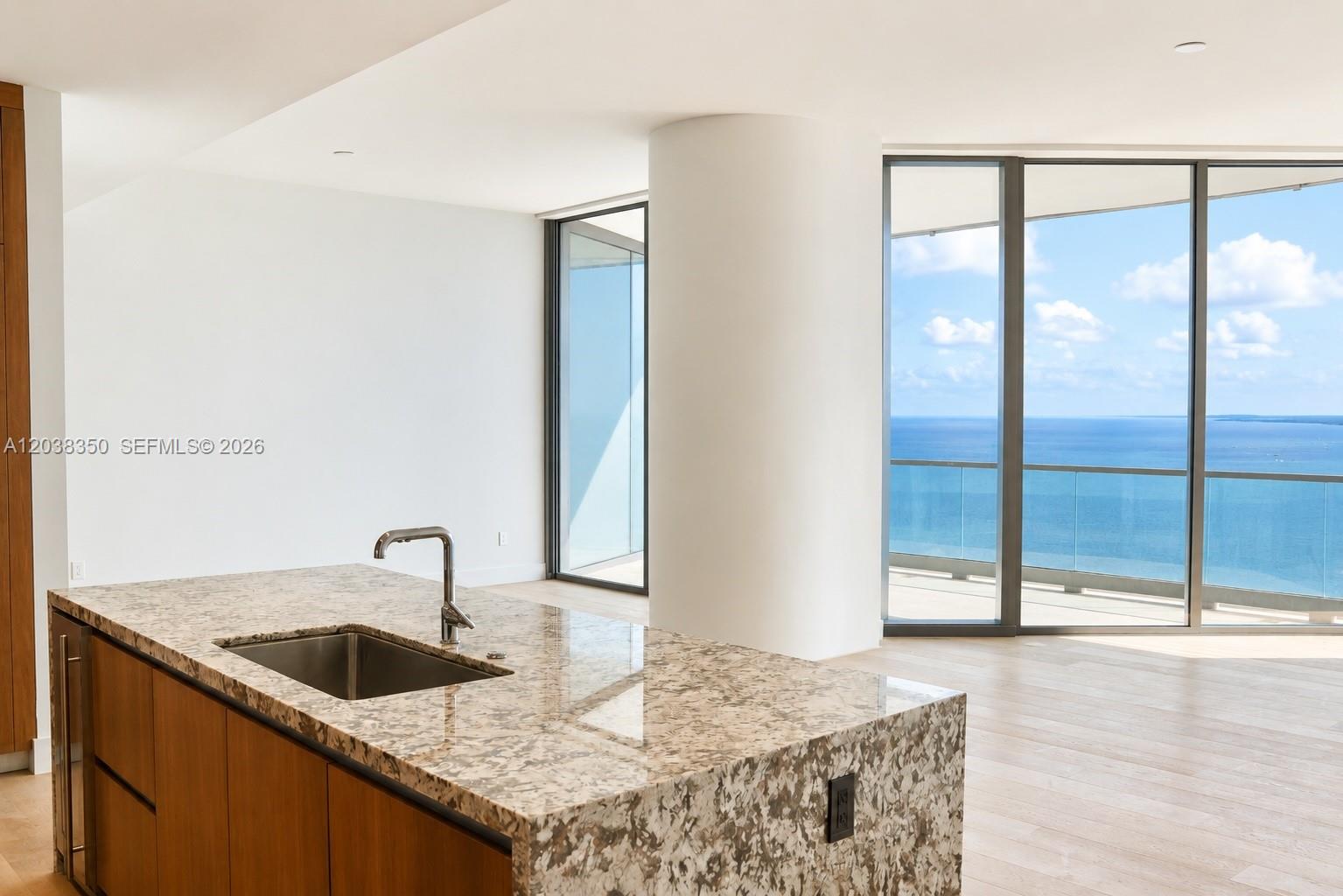 175 Southeast 25th Road, Unit 3103 Miami, FL 33129 - Photo 6 of 39