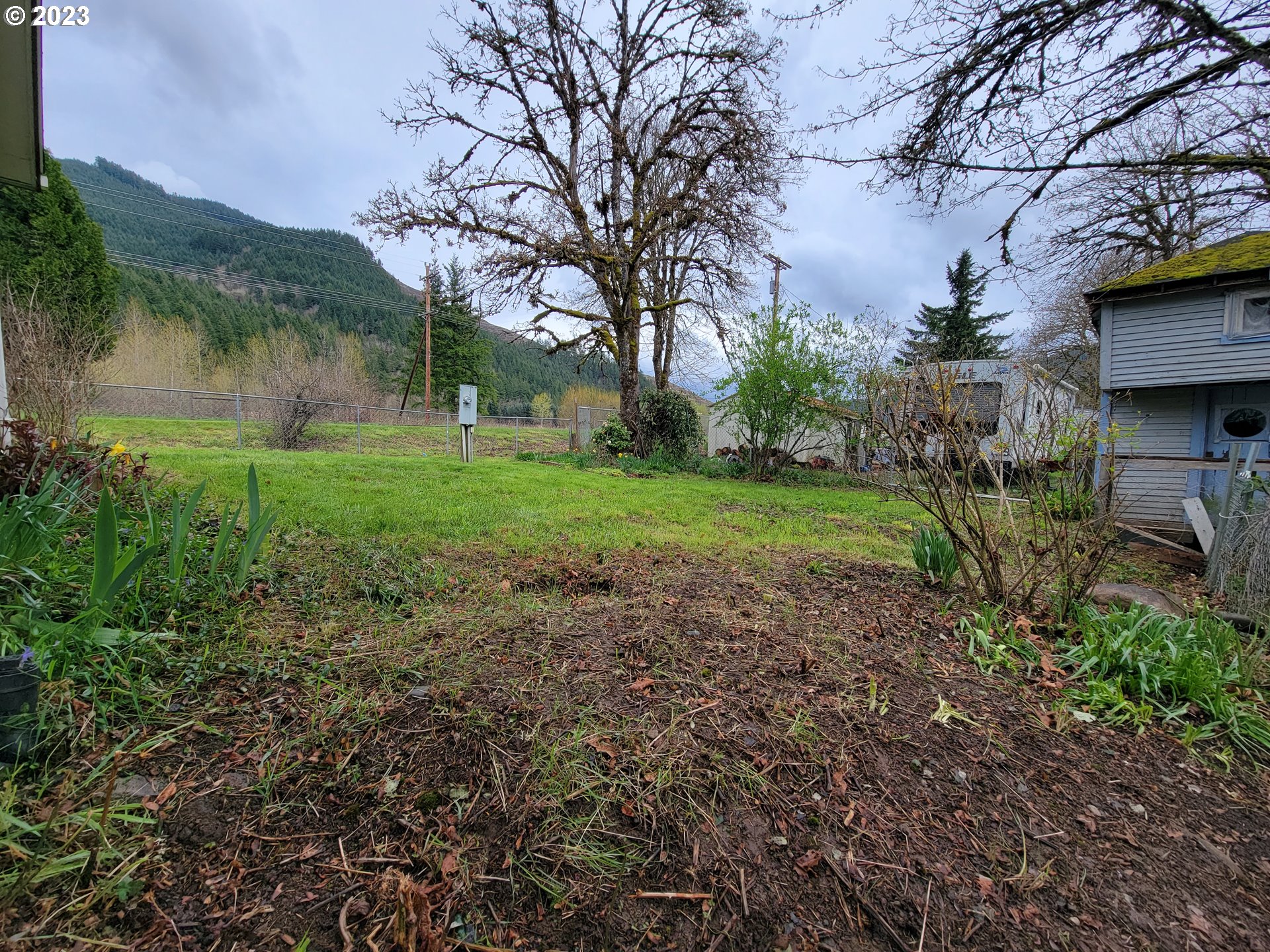 37514 Row River Road Dorena, OR 97434 - Photo 3 of 39 Gallery Image 3