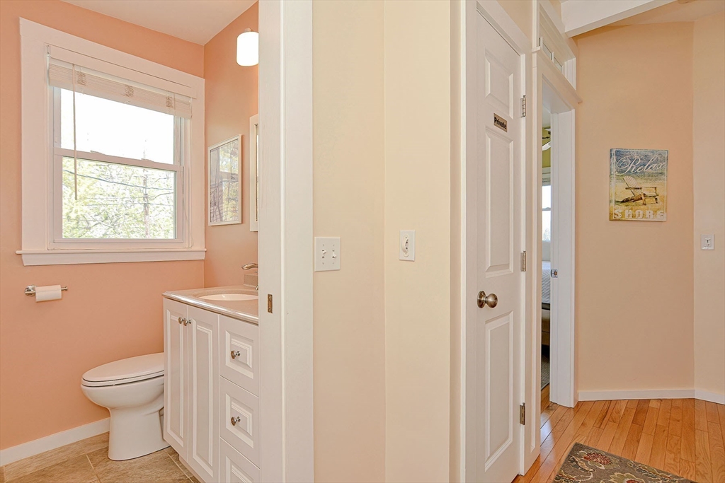 16 Warwick Road, Unit WINTER Gloucester, MA 01930 - Photo 23 of 25