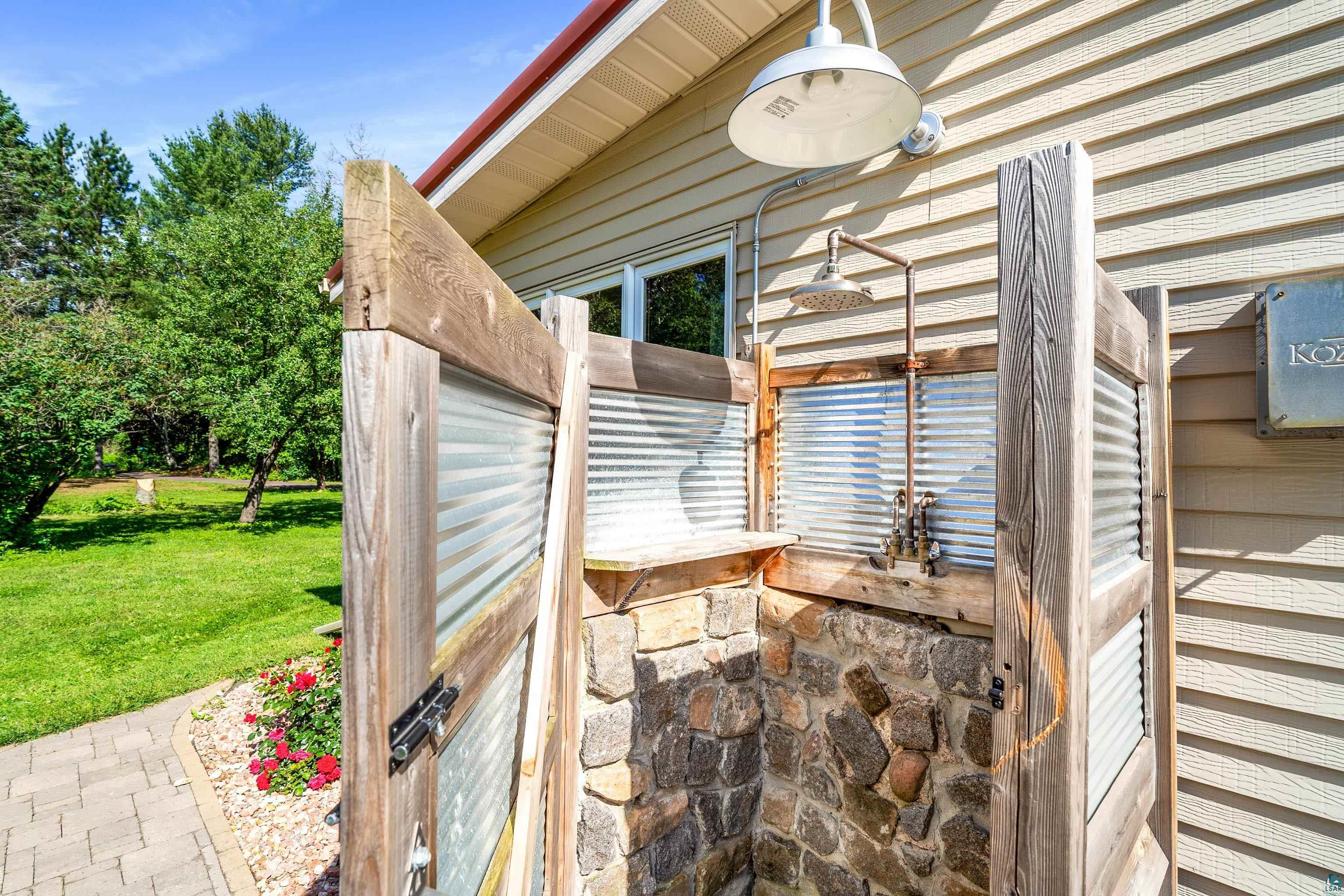 5716 Lakewood Road Duluth, MN 55804 - Photo 8 of 86