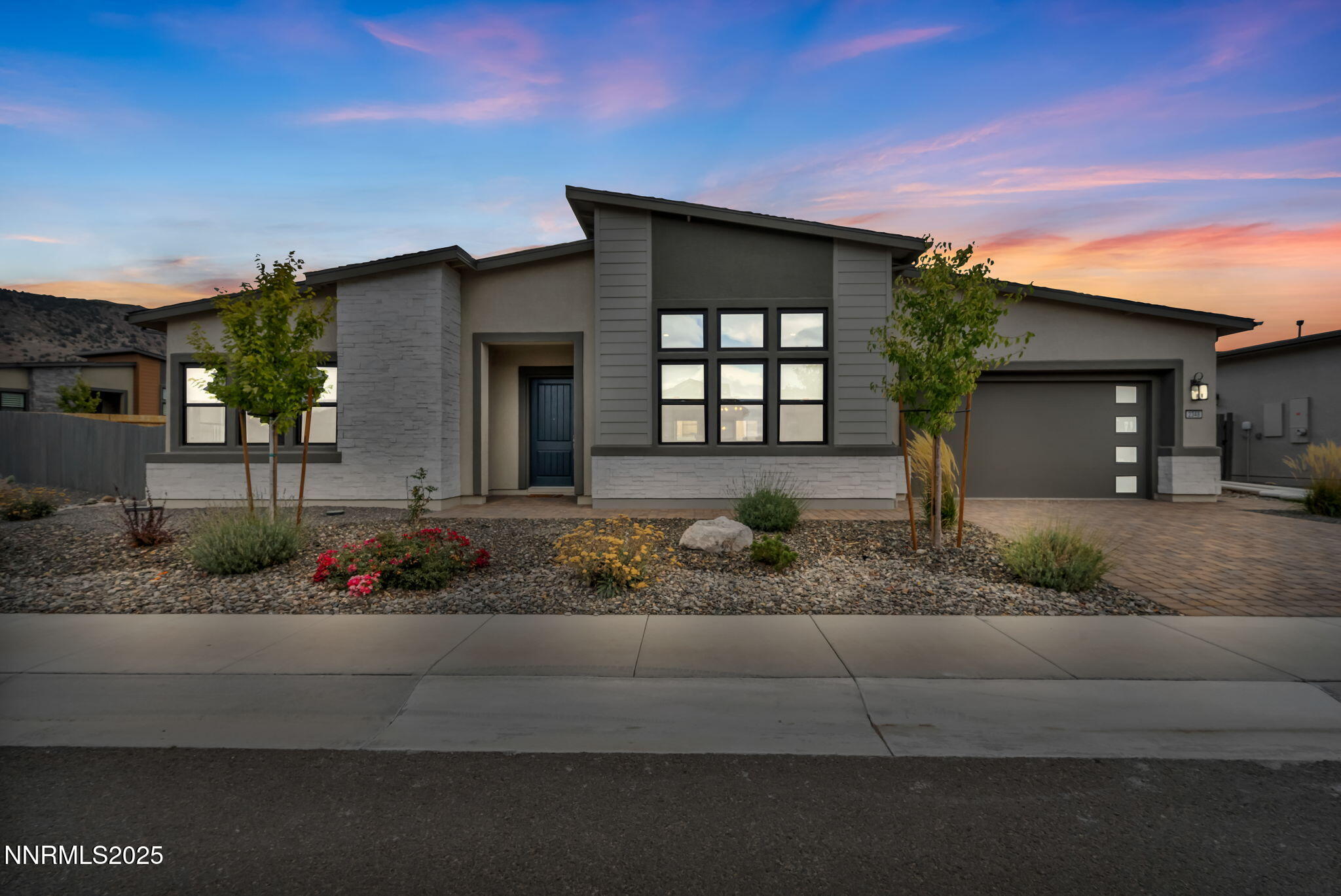 1-web-or-mls-2348-hammer-fls-dr