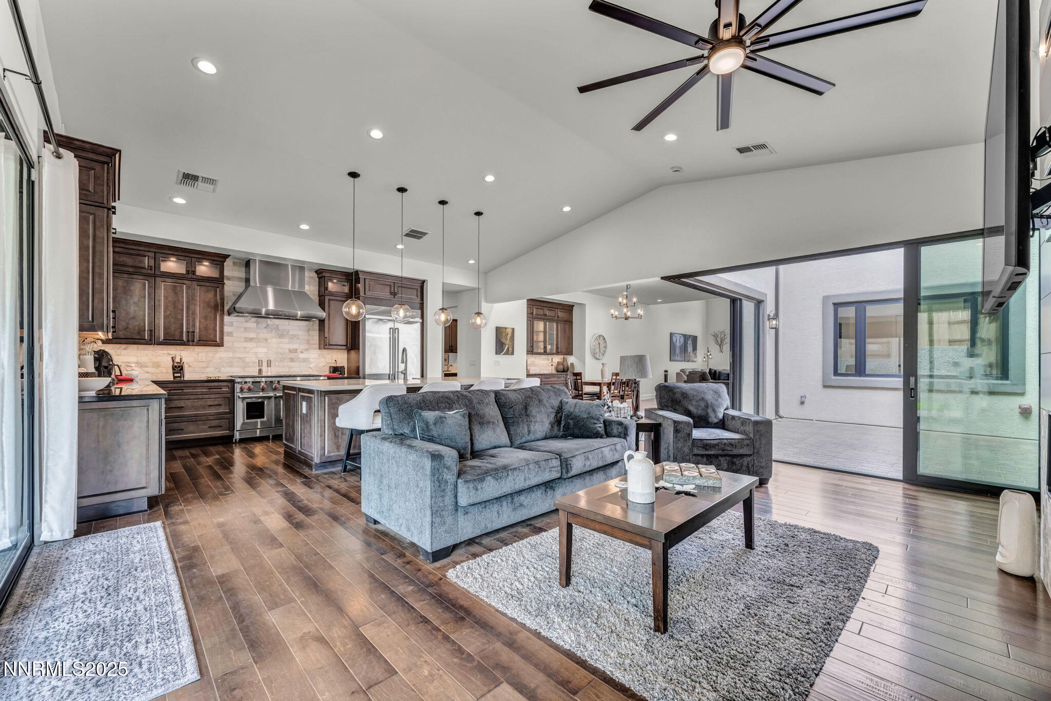 2348 Hammer Falls Drive Reno, NV 89521 - Photo 11 of 44 55-web-or-mls-2348-hammer-fls-dr