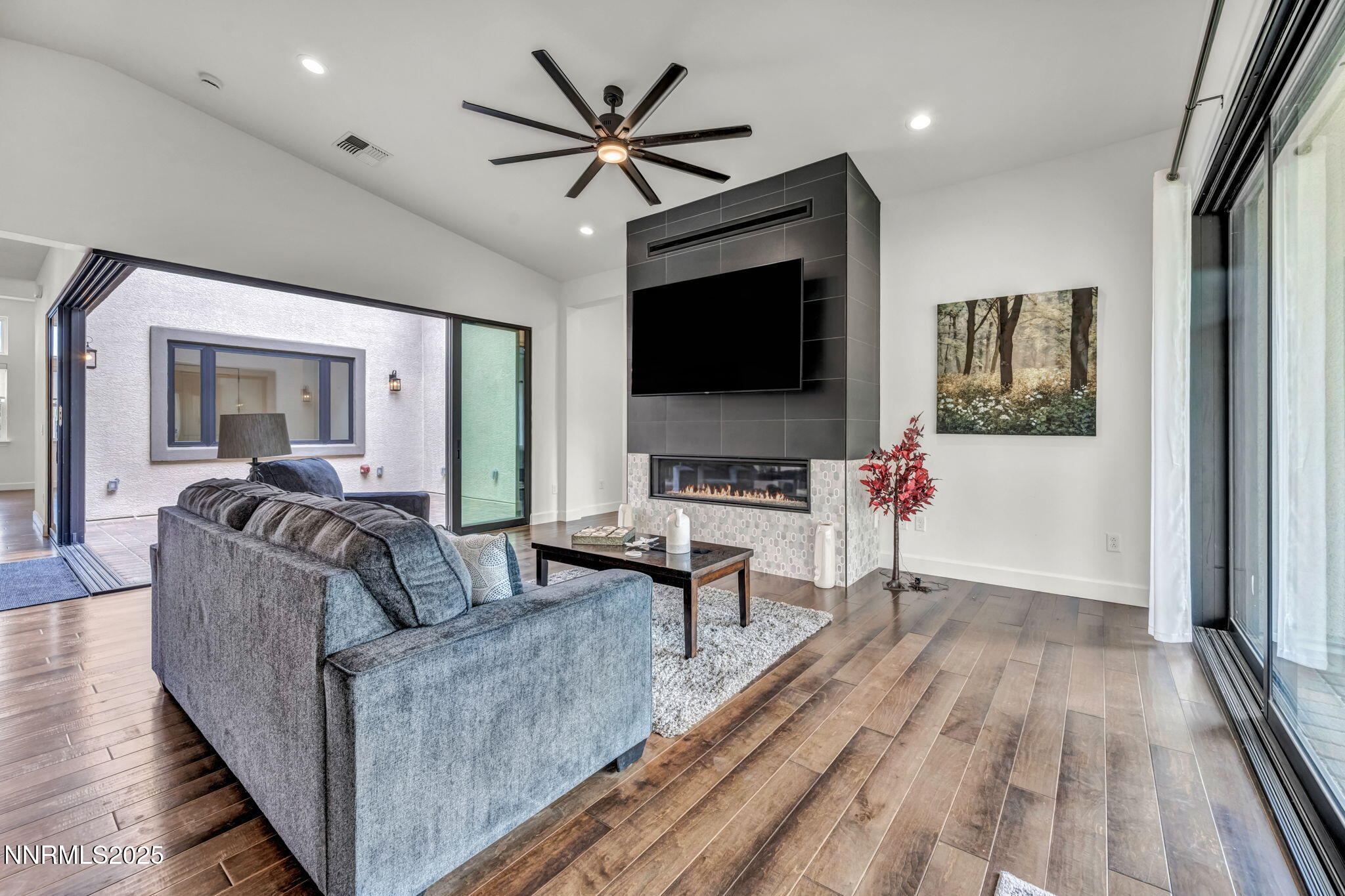 2348 Hammer Falls Drive Reno, NV 89521 - Photo 19 of 44 53-web-or-mls-2348-hammer-fls-dr