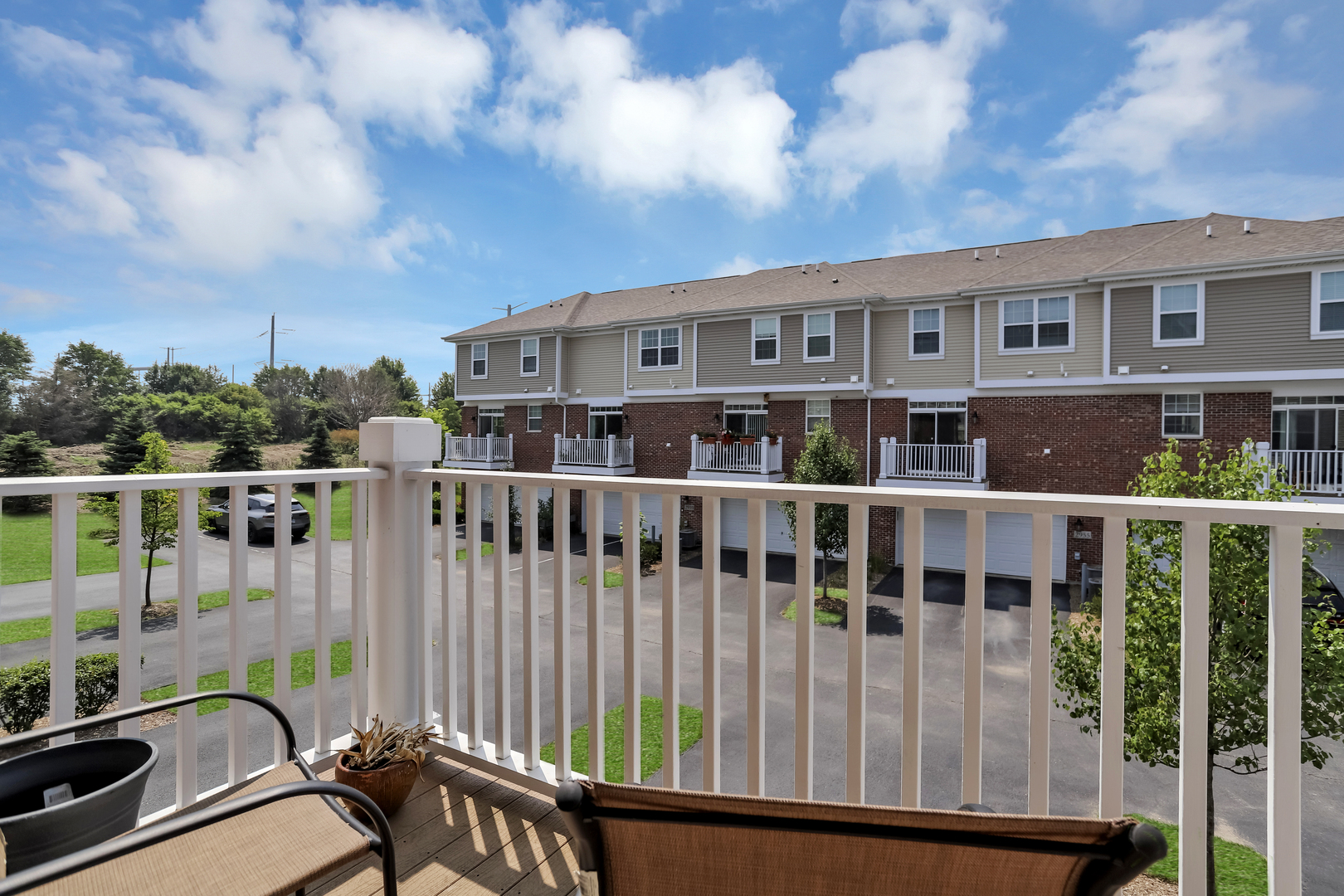 2967 Madison Drive Naperville, IL 60564 - Photo 10 of 24 a view of a balcony with chairs