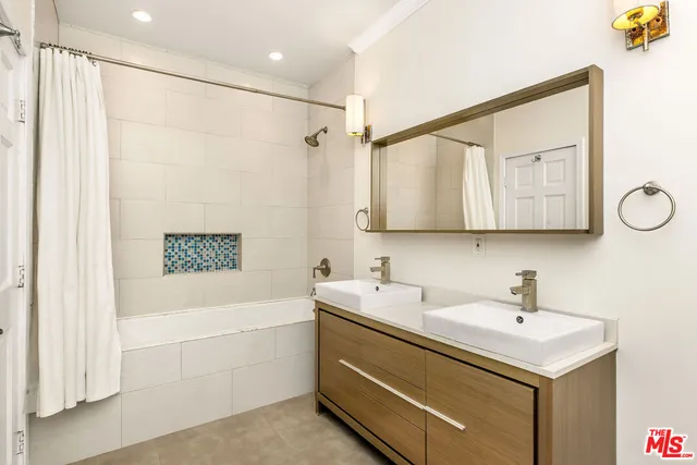 $895,000 | 8025 Redlands Street, Unit 13, Playa del Rey, CA 90293