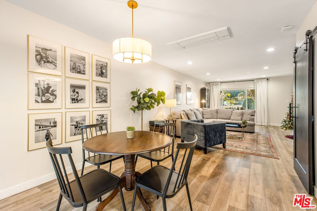 8025 Redlands Street, Unit 13 Playa del Rey, CA 90293 - Photo 7 of 43