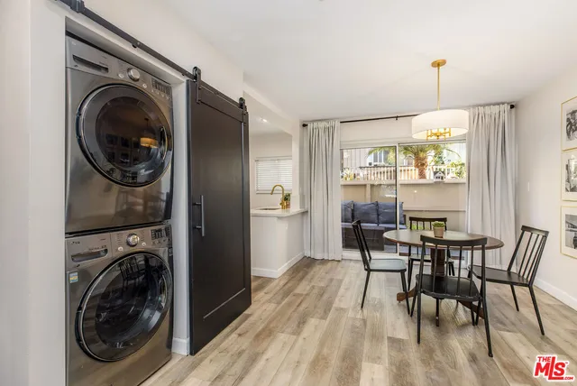 $895,000 | 8025 Redlands Street, Unit 13, Playa del Rey, CA 90293