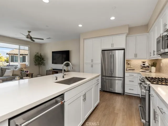 $540,000 | 45356 Via Nubes, Temecula, CA 92592